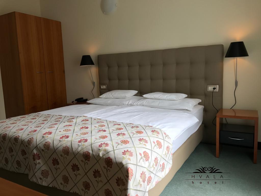 Hotel Hvala Superior - Topli Val Kobarid Zewnętrze zdjęcie